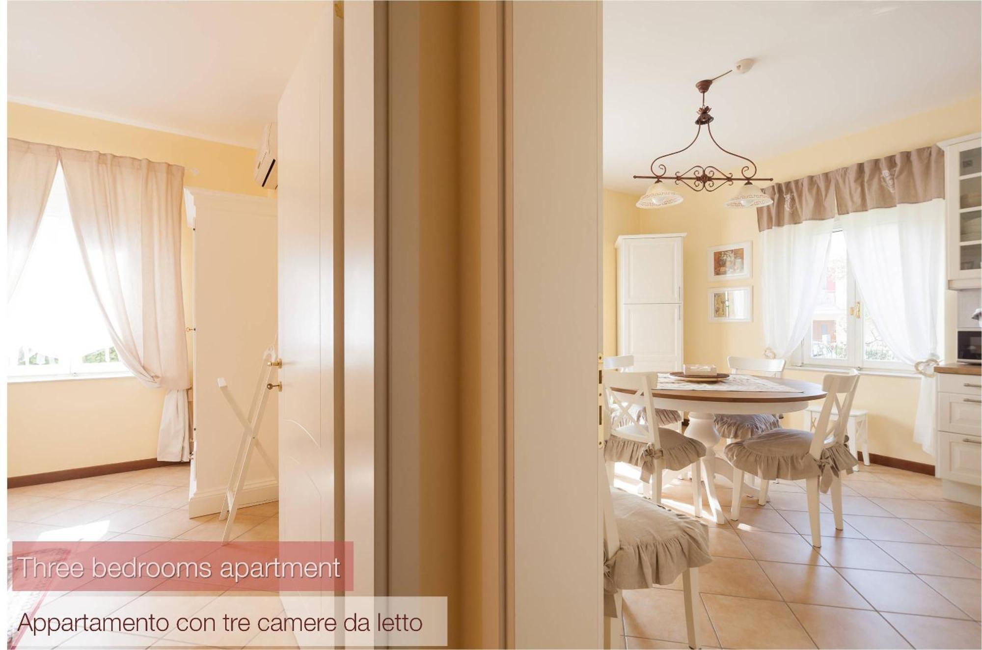Nina Guest House Longare Rom bilde