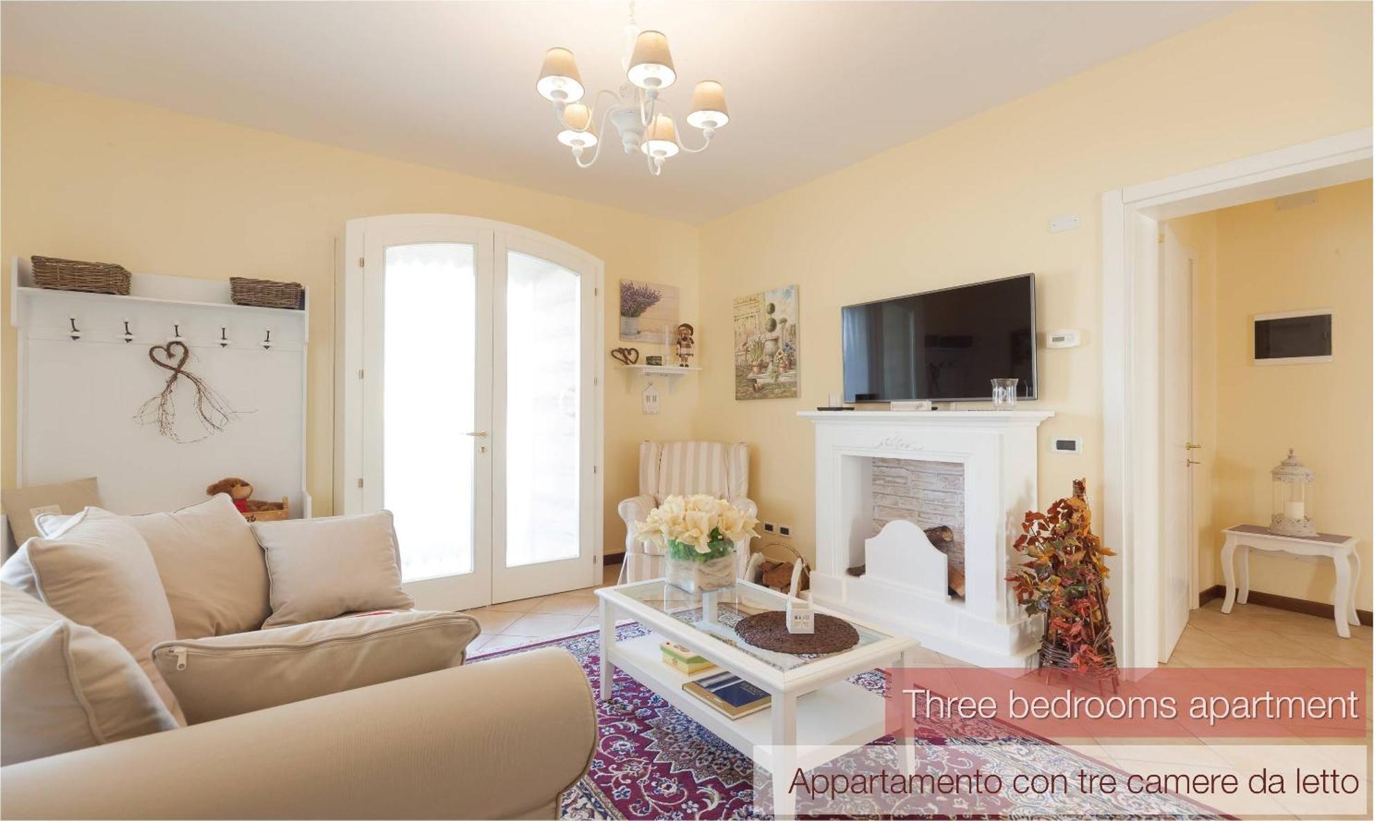 Nina Guest House Longare Rom bilde