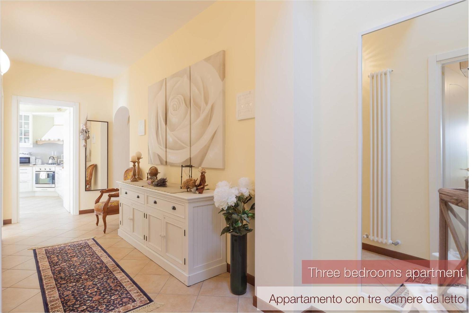 Nina Guest House Longare Rom bilde
