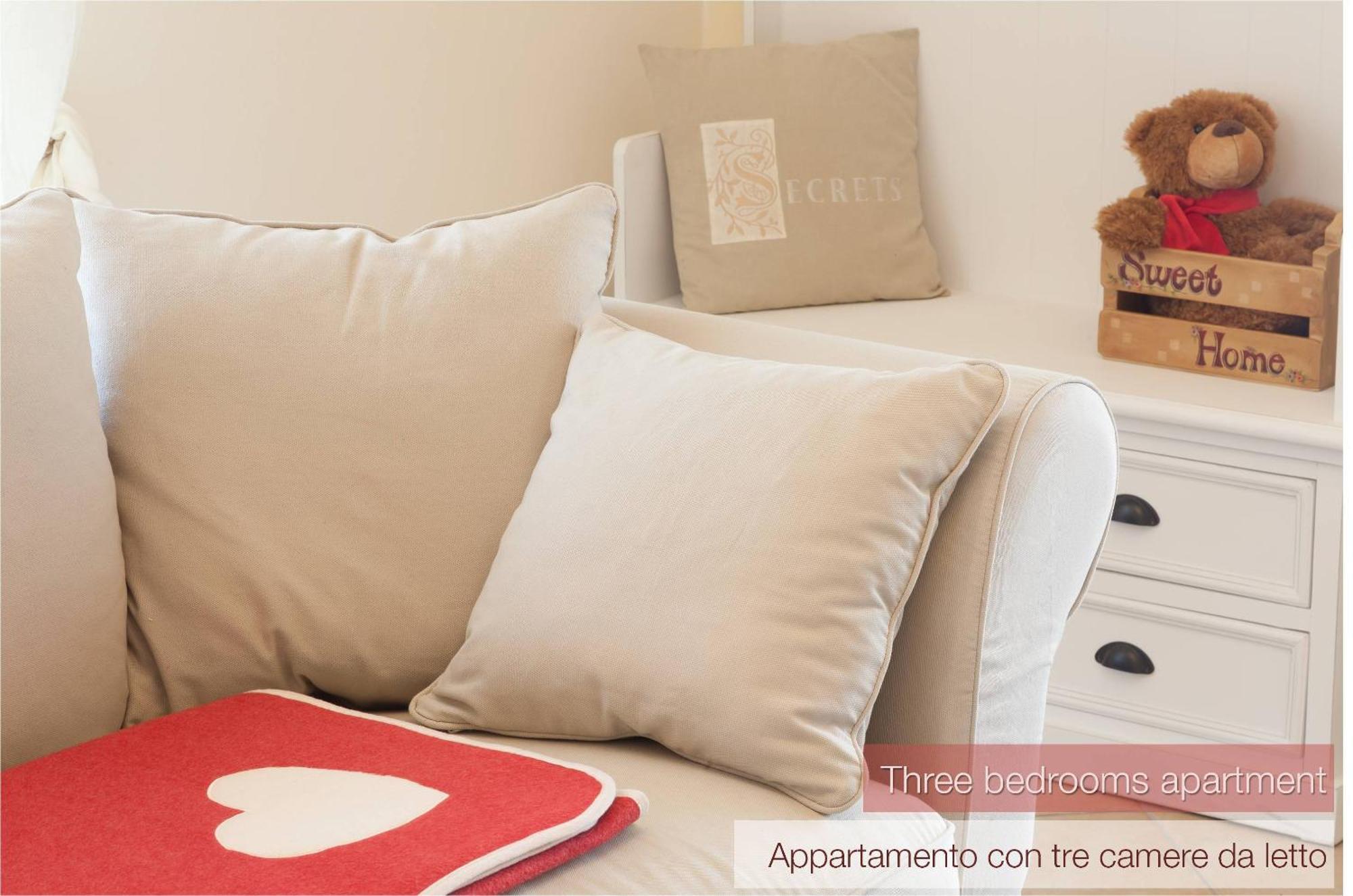 Nina Guest House Longare Rom bilde